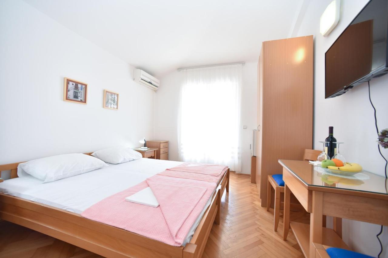 Apartmani Soljaga Petrovazzo Esterno foto