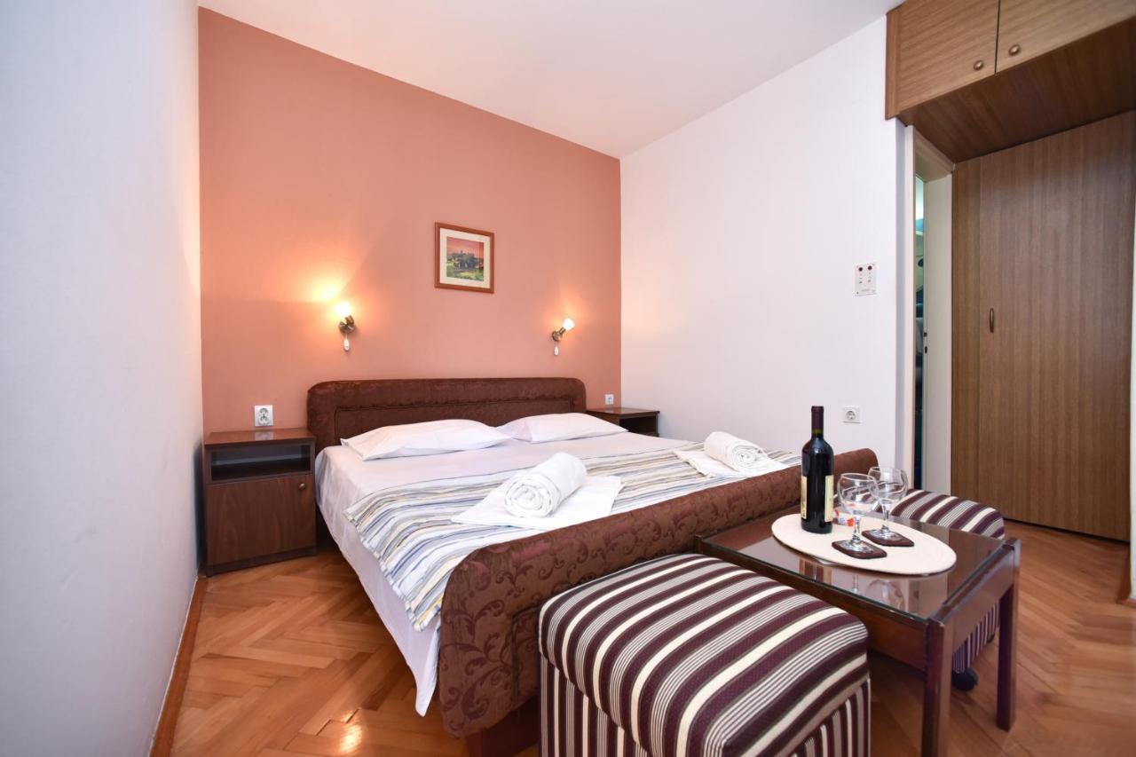 Apartmani Soljaga Petrovazzo Esterno foto