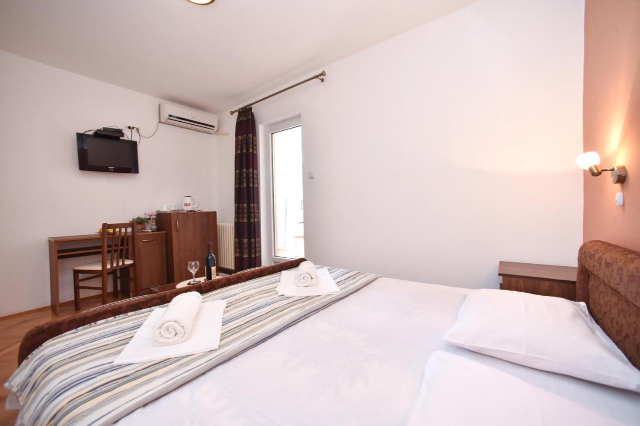 Apartmani Soljaga Petrovazzo Esterno foto