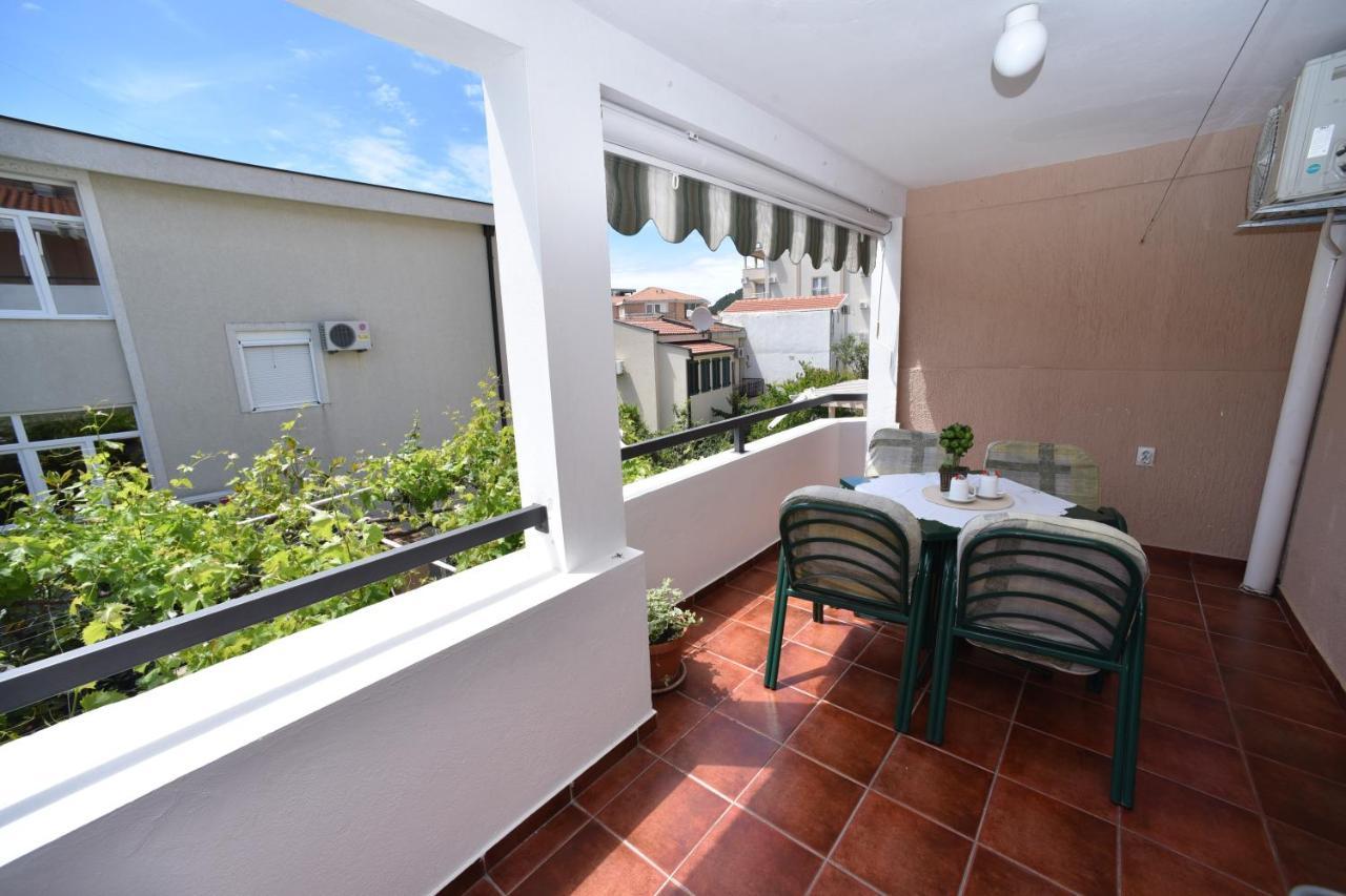 Apartmani Soljaga Petrovazzo Esterno foto