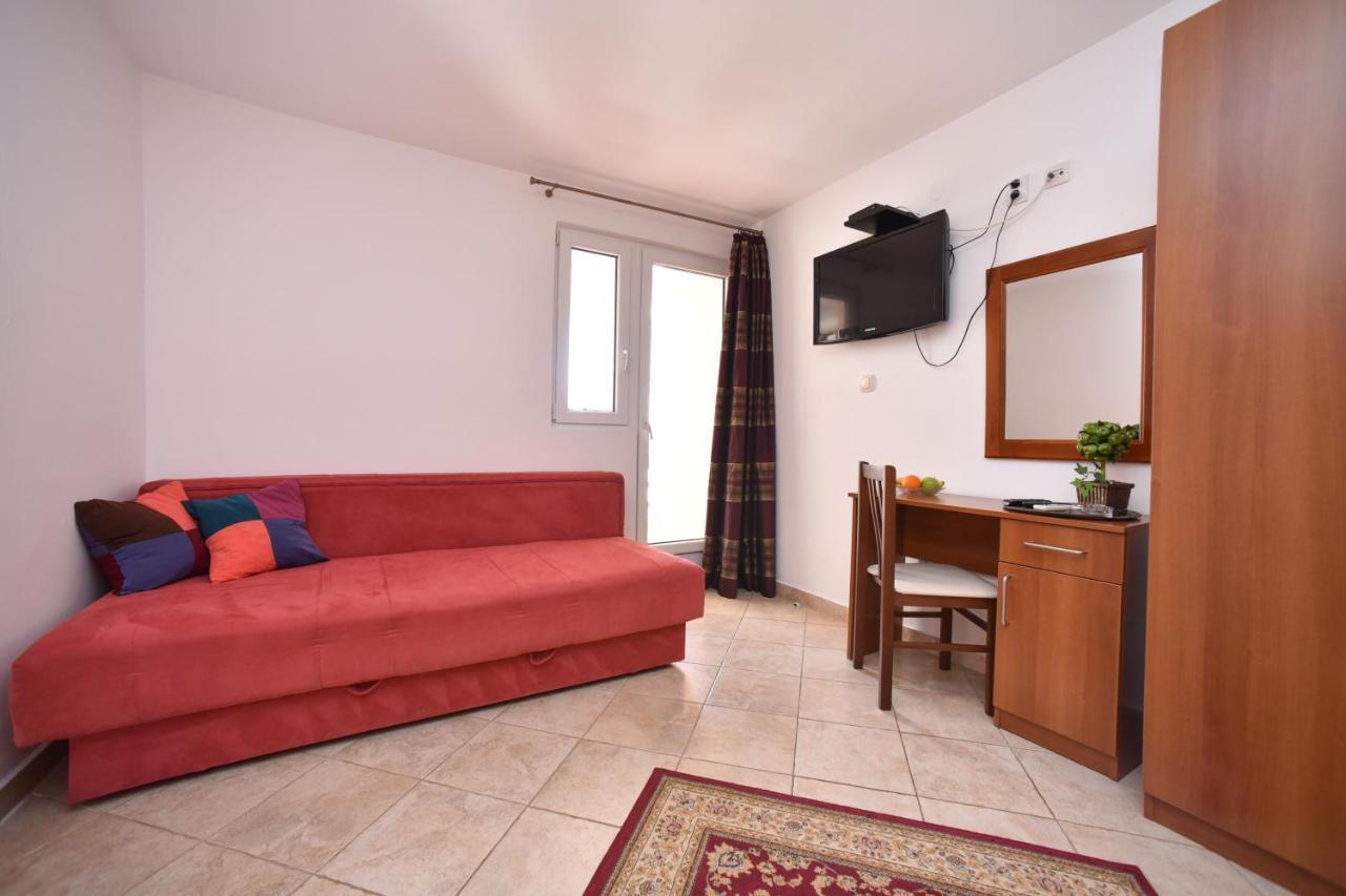 Apartmani Soljaga Petrovazzo Esterno foto