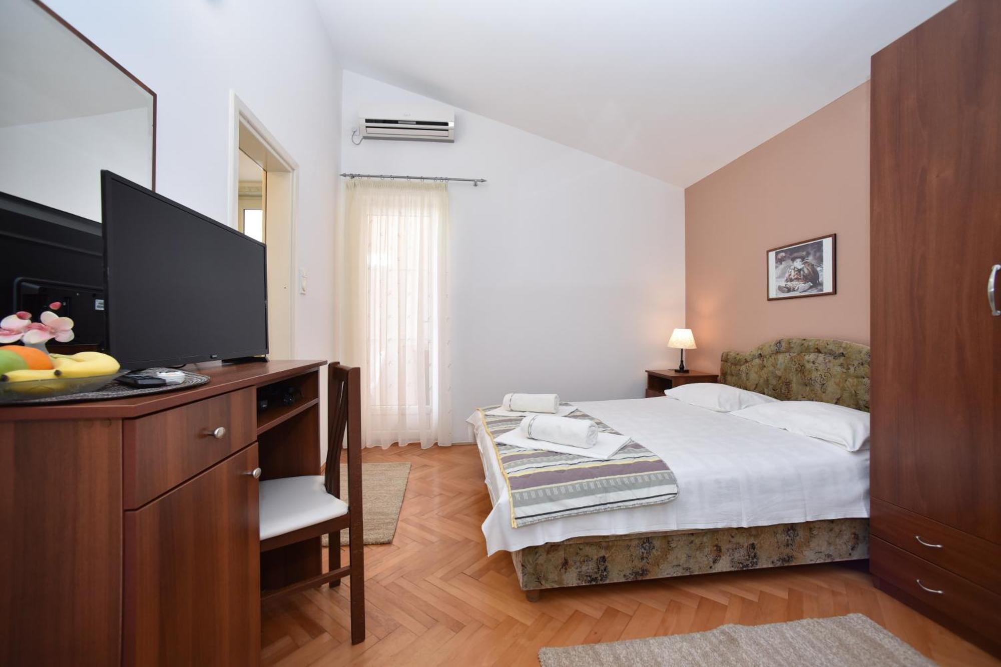 Apartmani Soljaga Petrovazzo Esterno foto