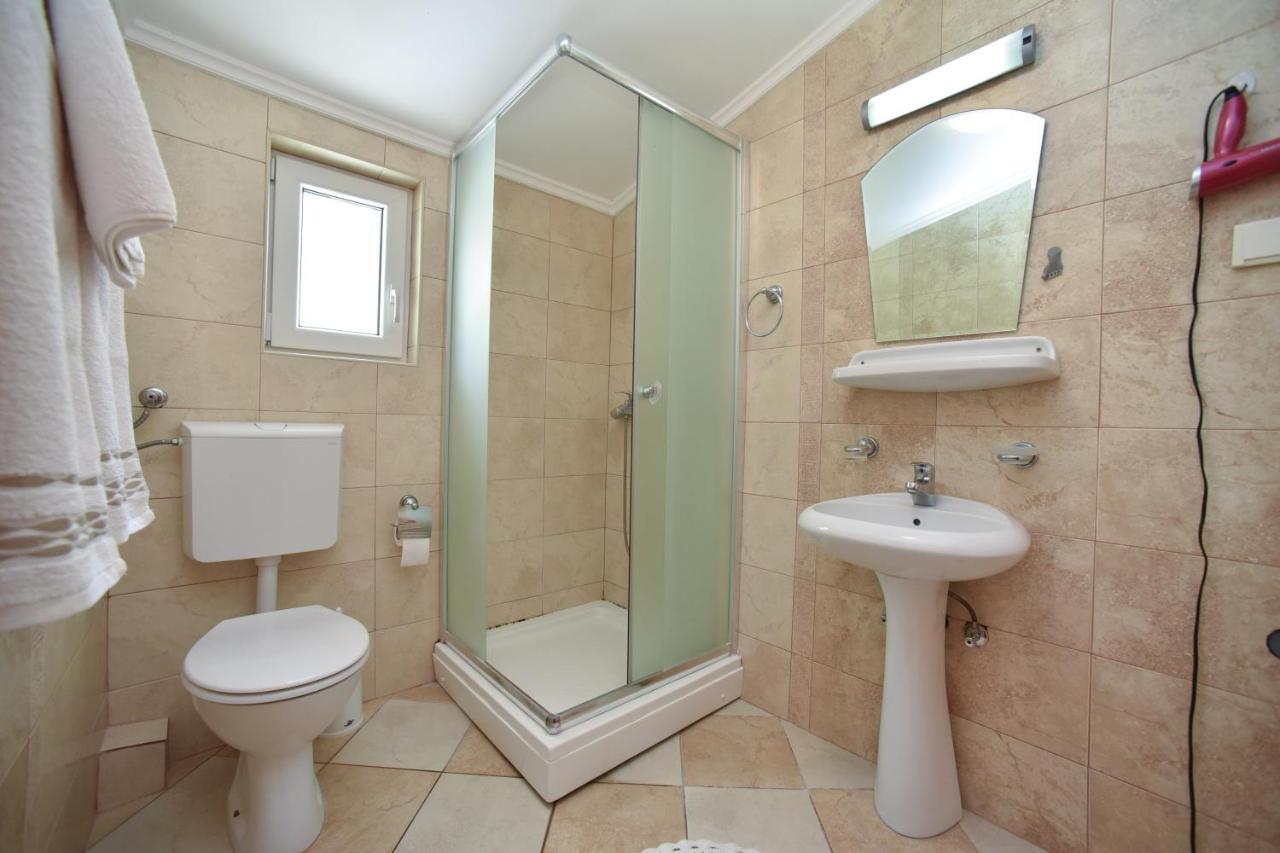 Apartmani Soljaga Petrovazzo Esterno foto
