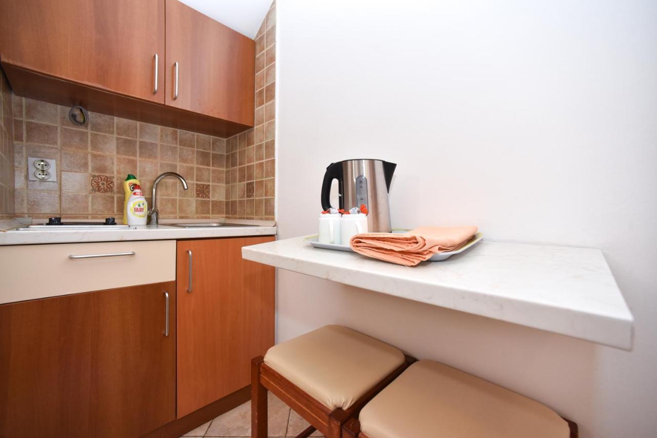 Apartmani Soljaga Petrovazzo Esterno foto